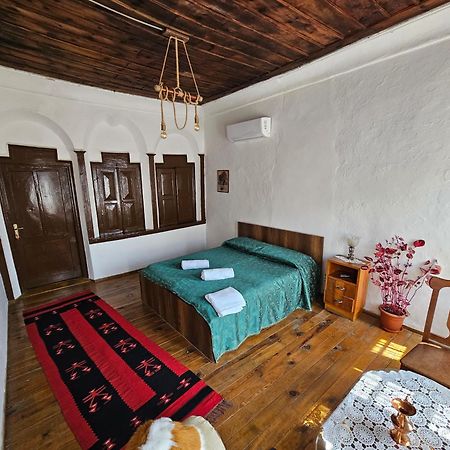 Guest House Panorama Berat Exteriér fotografie