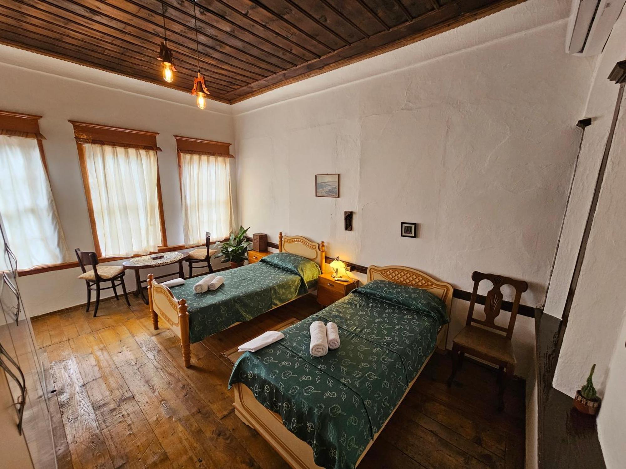 Guest House Panorama Berat Exteriér fotografie