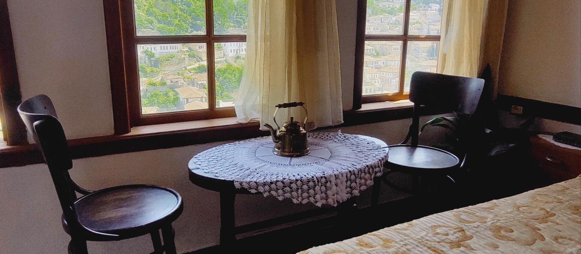 Guest House Panorama Berat Exteriér fotografie